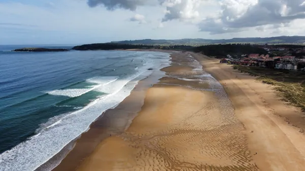 Playa De Somo