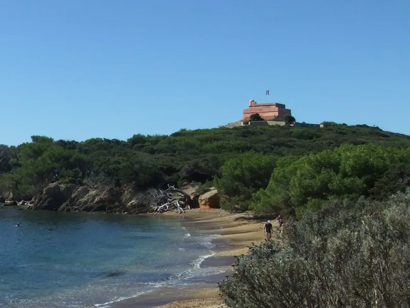 Plage Blanche du Langoustier