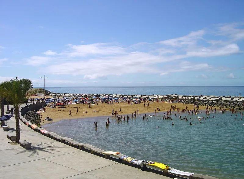 Praia da Calheta beach