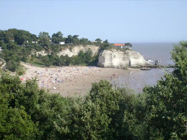 Plage des Vergnes