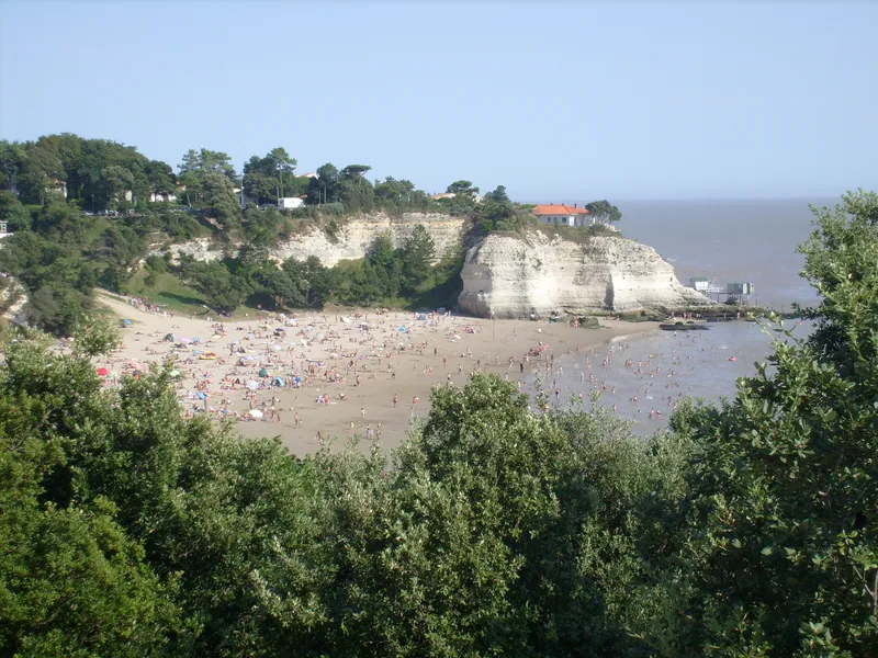 Plage des Vergnes