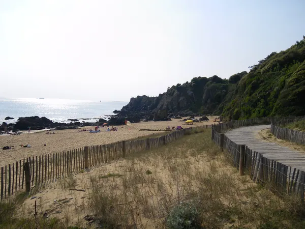 Plage des Jaunais Cove