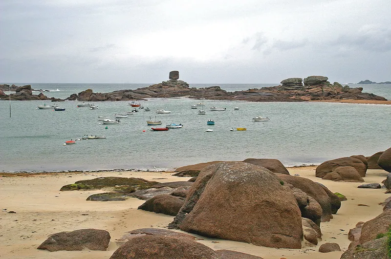 Plage de Trégastel