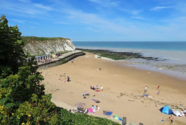 Beach Dumpton Bay