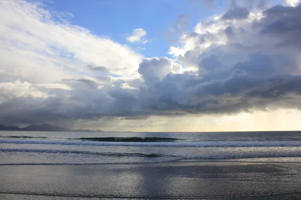 Traeth Llanddwyn