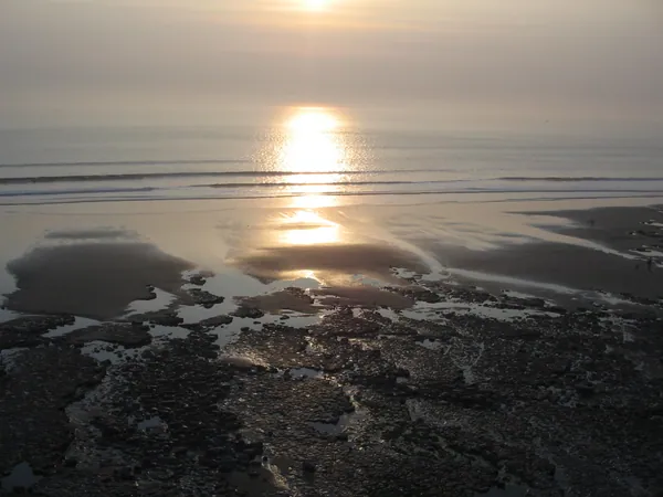 Dunraven Bay