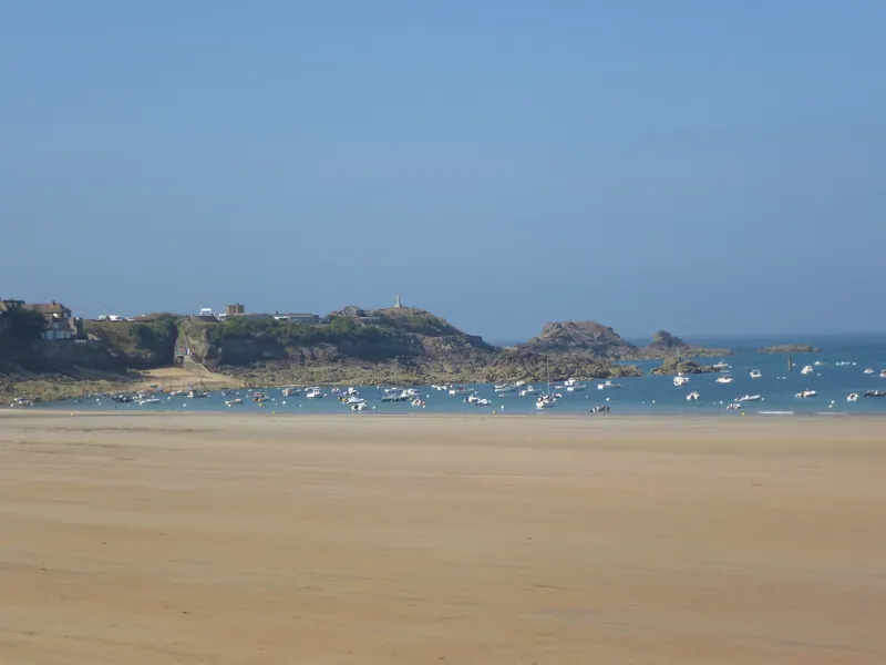 Plage De Longchamp