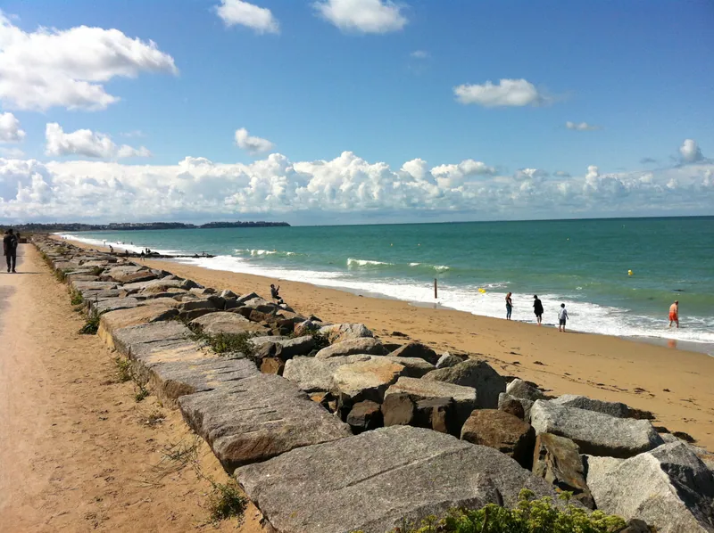 Plage Publique de Coudeville-sur-Mer