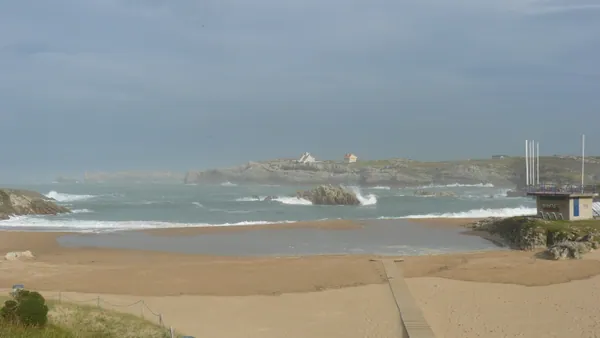Playa de San Juan de la Canal
